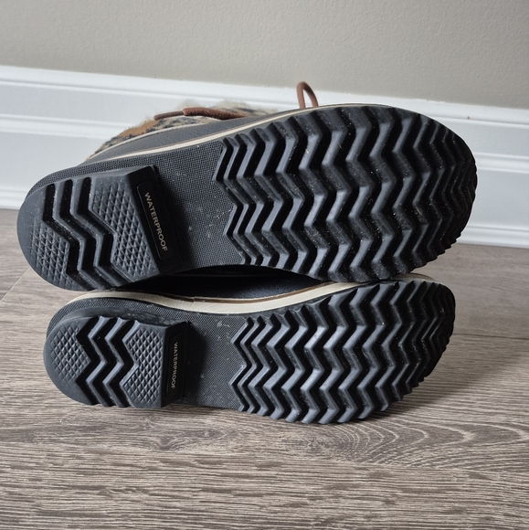 Sorel Joan of Arctic waterproof boots Size 8 Navy cream brown - Picture 5 of 6